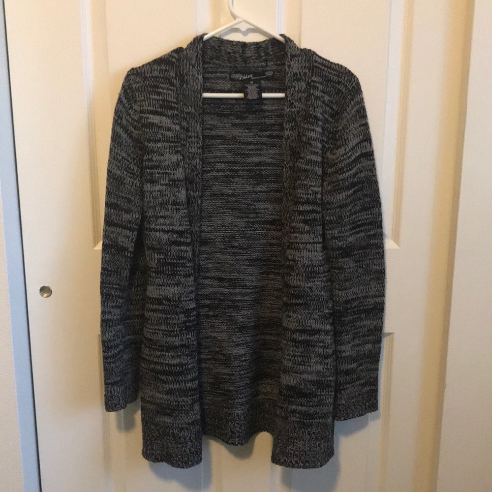 Long cardigan sweater
